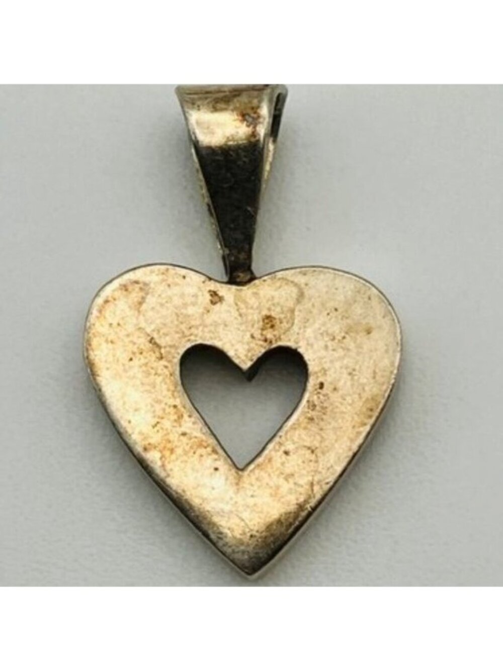 925 Sterling Silver Heart Necklace Cutout Heart Pendant on Sterling Box Chain - Picture 5 of 11
